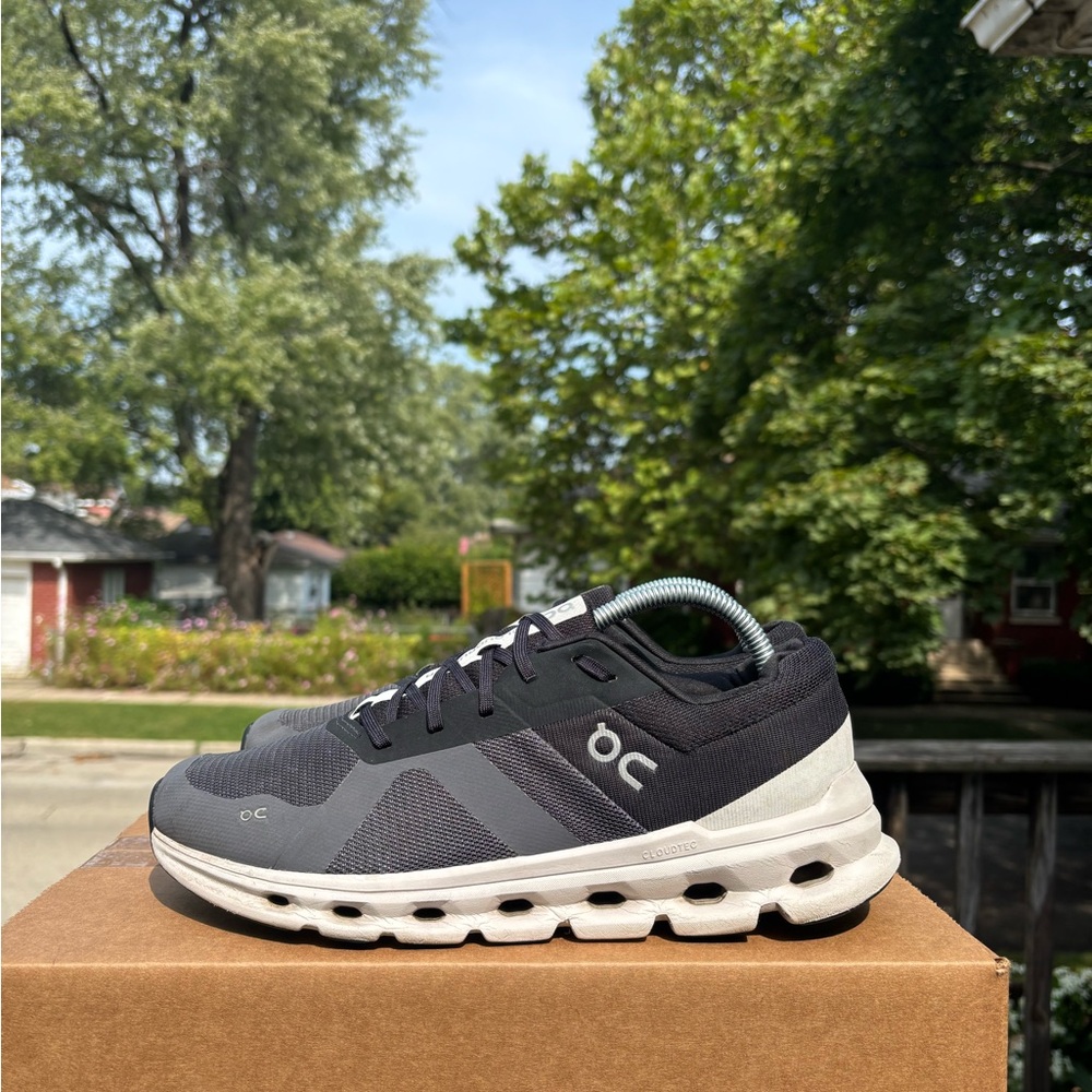 On Cloud Eclipse Frost Black Running Shoes Sneakers Size 8.5 Men 46.99017